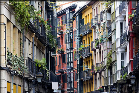 Bilbao Ru et façades typiques la vuelta 2019